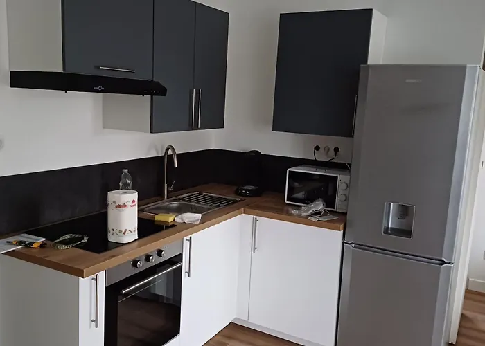 Aris Apartment *